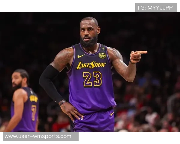 雷迪克谈老詹连续上双纪录终止表示欣慰期待新话题的出现